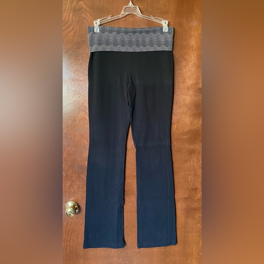 Mossimo Supply Co. Black Leggings with Gray Patterned Fold-Over Waistband